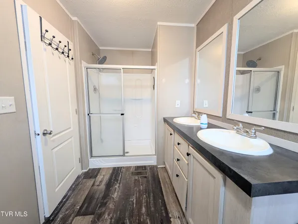 $122,000 | 129 Grandview Drive, Clintwood, VA 24228