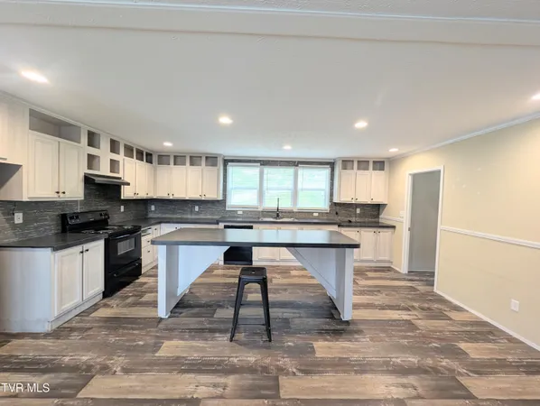 $122,000 | 129 Grandview Drive, Clintwood, VA 24228