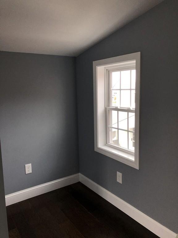 43 Miller Street Fall River, MA 02721 - Photo 18 of 34