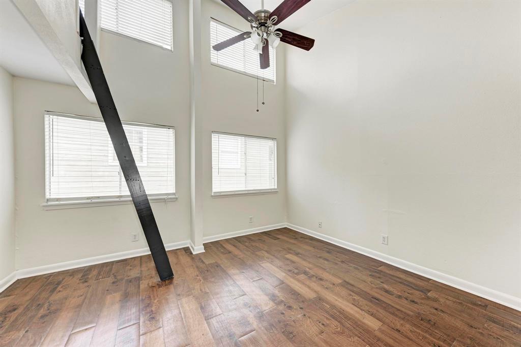 1010 West 23rd Street, Unit 2 Austin, TX 78705 - Photo 7 of 12 Photos were taken when property was vacant