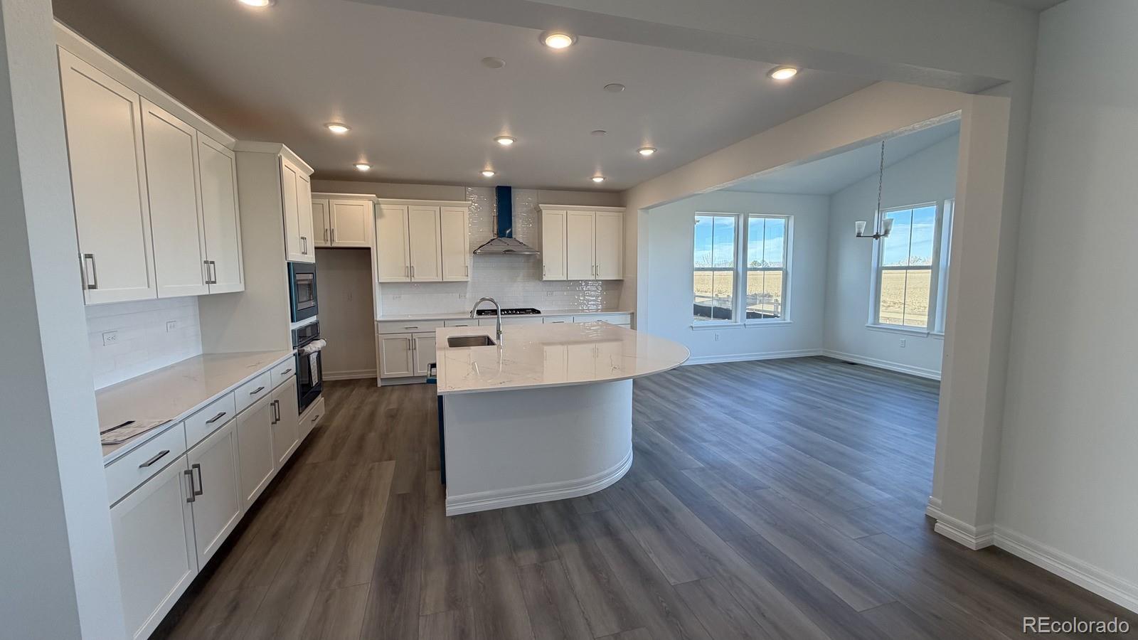 6120 Oban Road Timnath, CO 80547 - Photo 2 of 31