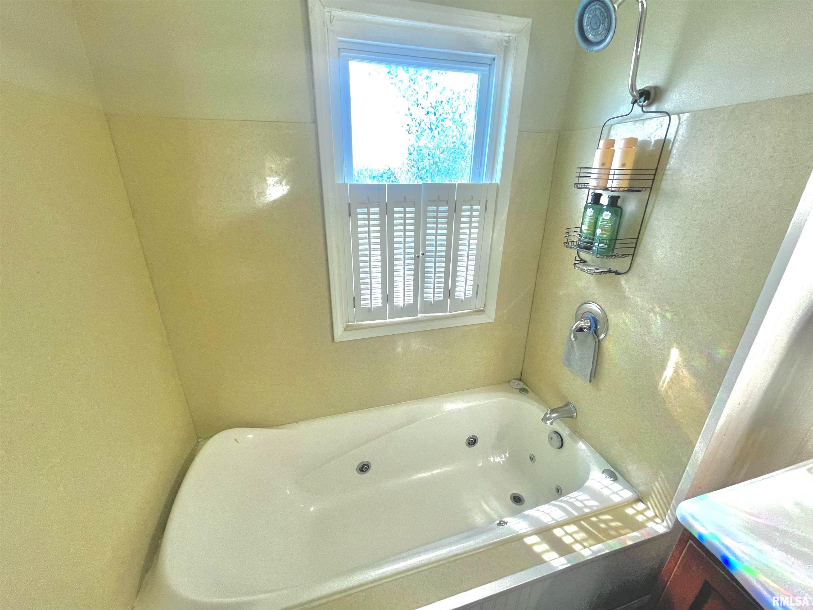 202 West 7th Street Flora, IL 62839 - Photo 27 of 50 Gallery Image 27