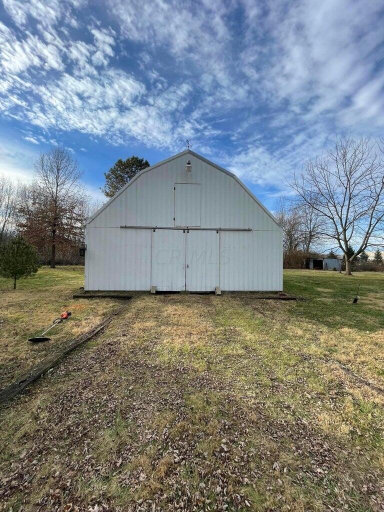 10555 Lockbourne Eastern Road Ashville, OH 43103 - Photo 3 of 23 20240113200120175235000000-o
