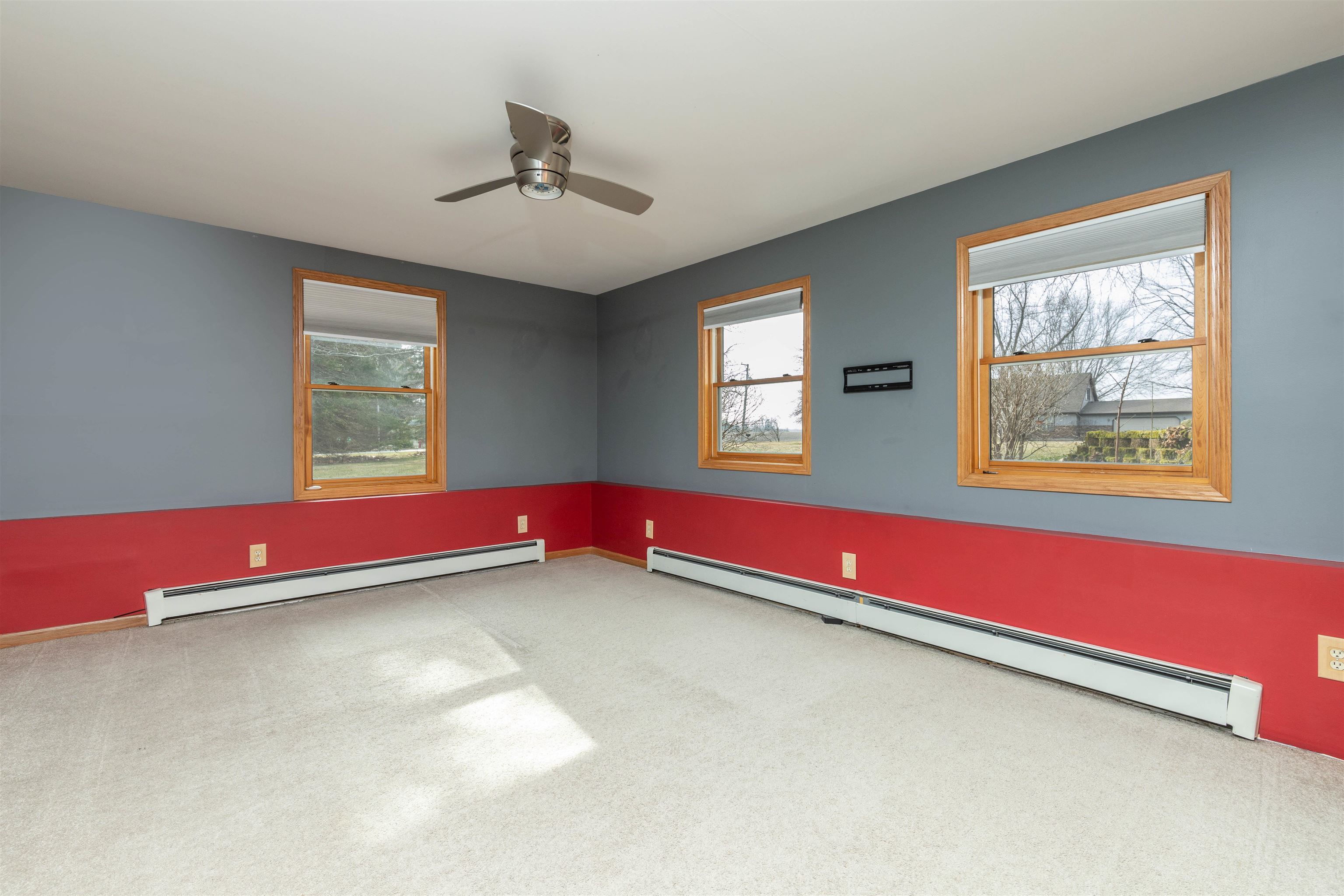 5178 Shattuck Road Belvidere, IL 61008 - Photo 27 of 46 a view of empty room with window