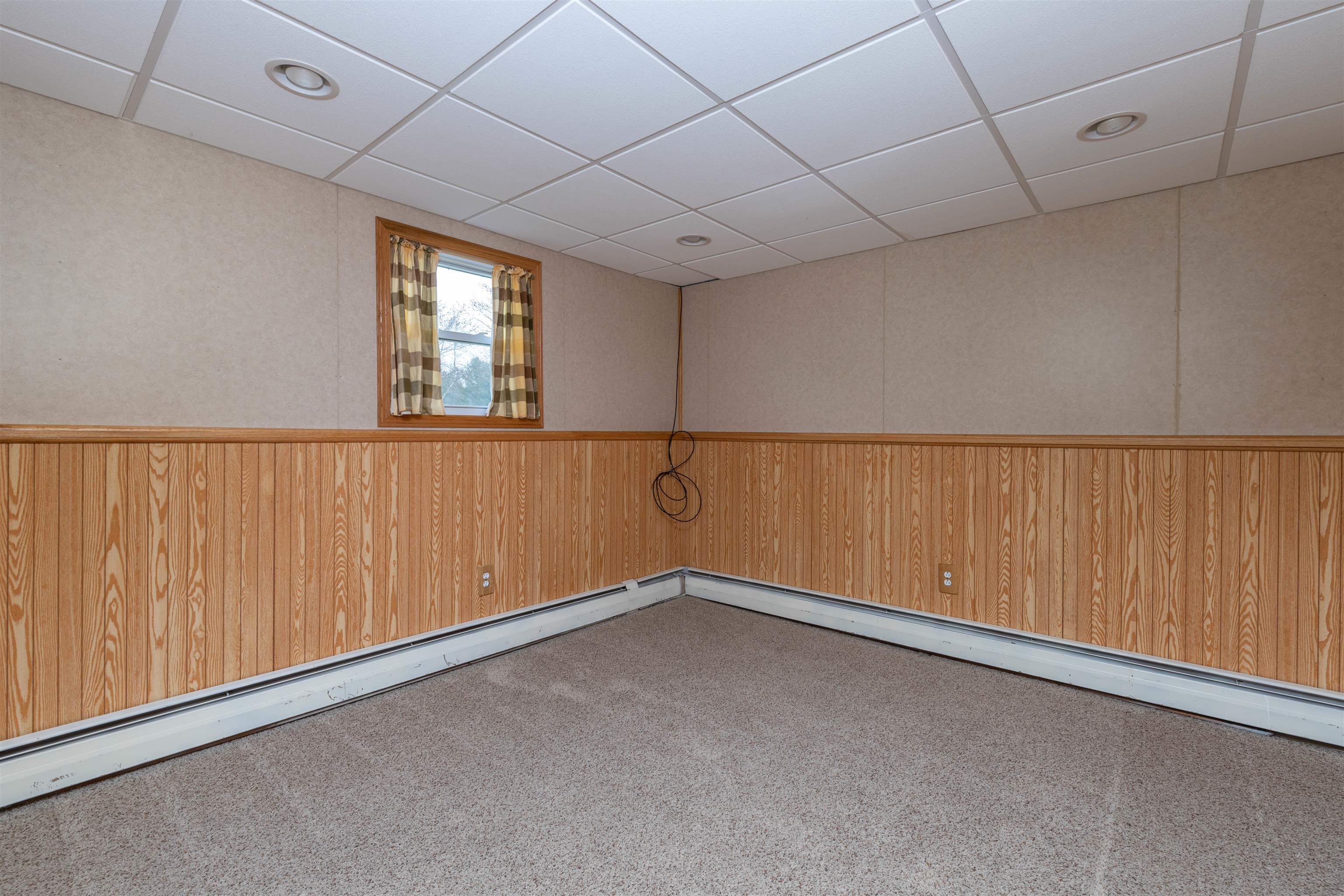 5178 Shattuck Road Belvidere, IL 61008 - Photo 31 of 46 wooden floor in an empty room with a window