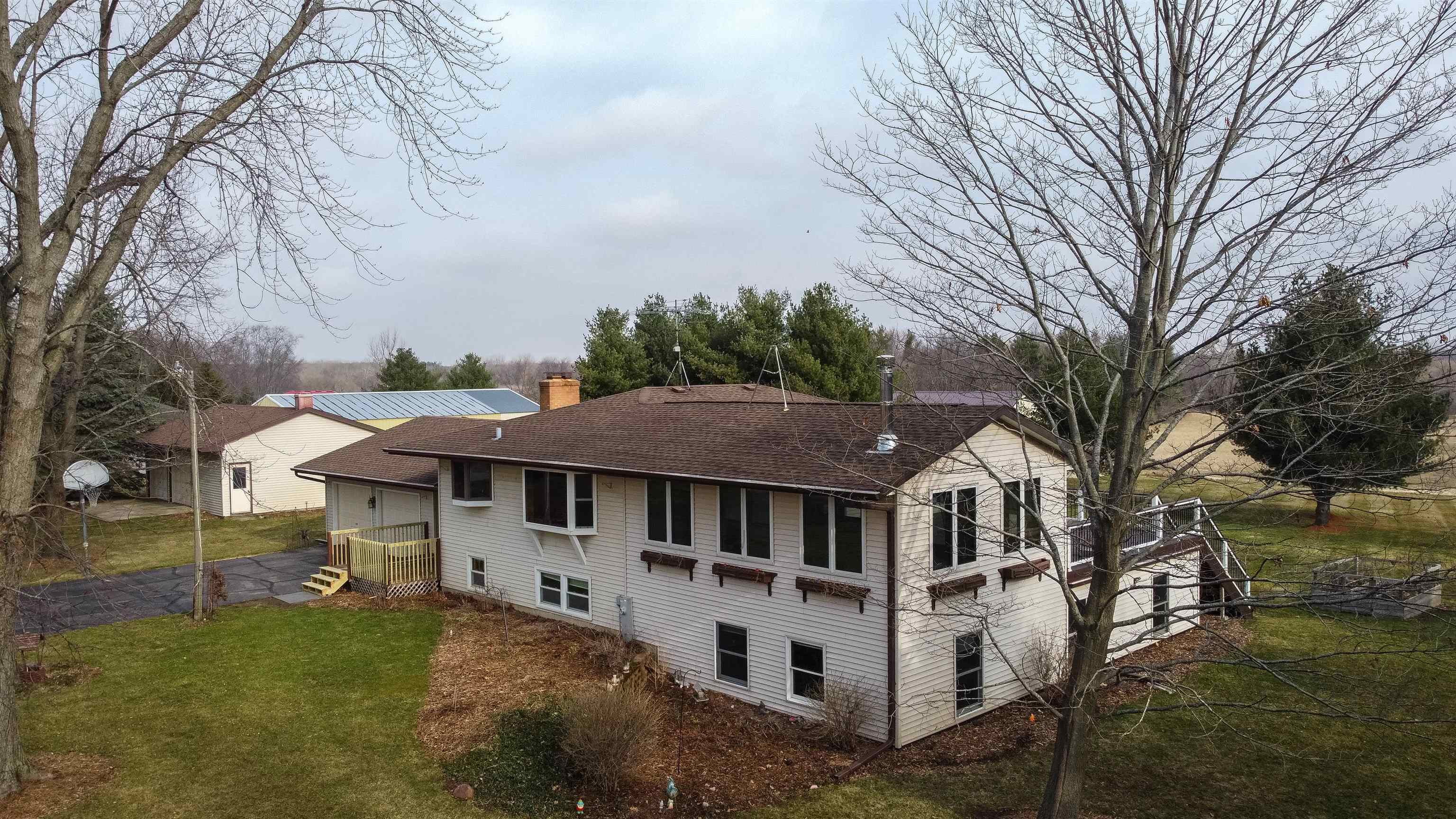5178 Shattuck Road Belvidere, IL 61008 - Photo 5 of 46