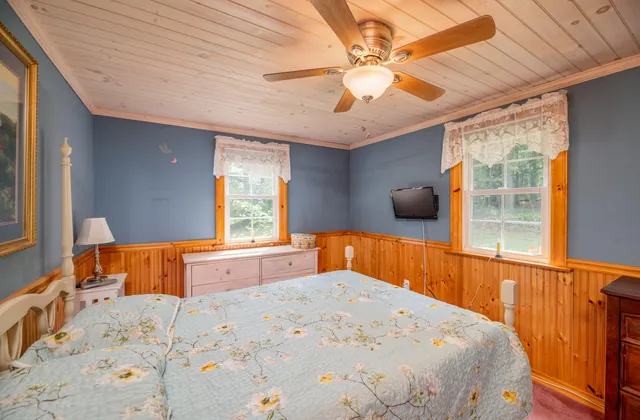 $299,900 | 14 Blt Lane, Farmingdale, ME 04344