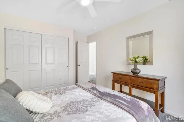 $699,900 | 365 Remington Way Drive, Ballwin, MO 63021