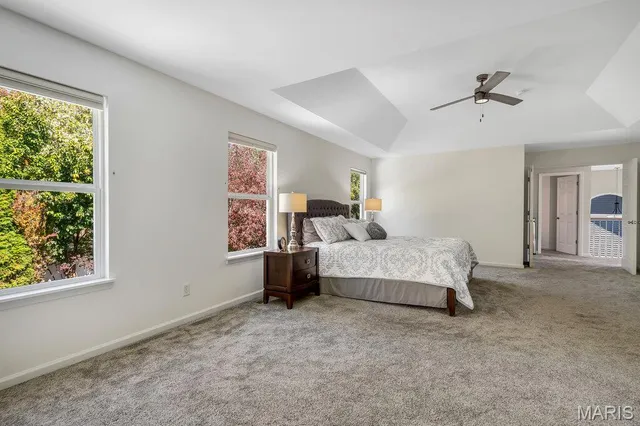 $699,900 | 365 Remington Way Drive, Ballwin, MO 63021