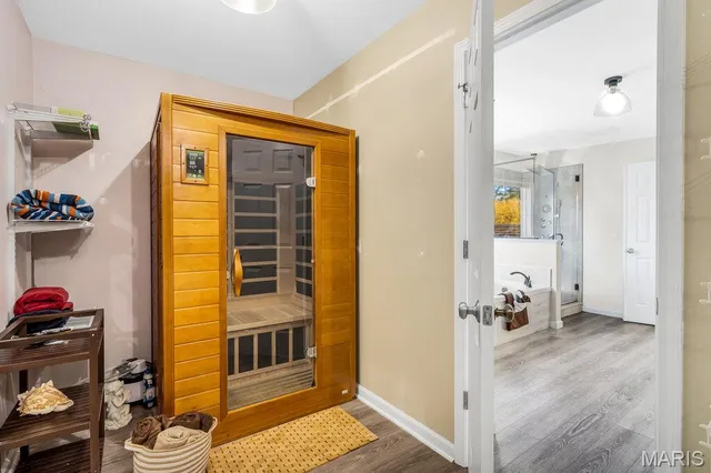 $699,900 | 365 Remington Way Drive, Ballwin, MO 63021