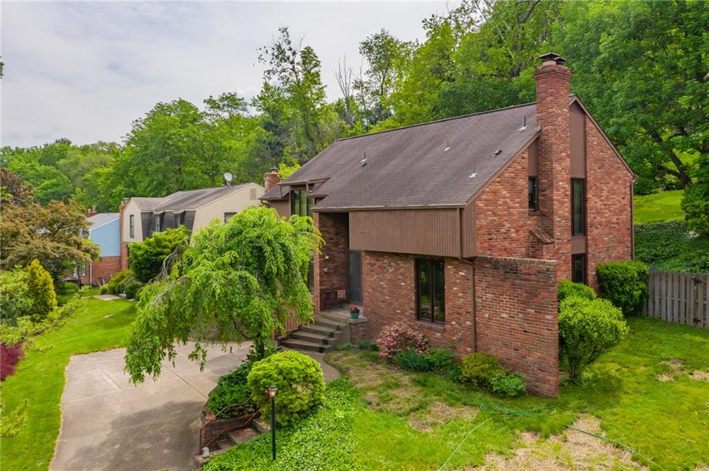 552 Harrogate Road Pittsburgh, PA 15241 - Photo 1 of 25 Gallery Image 1