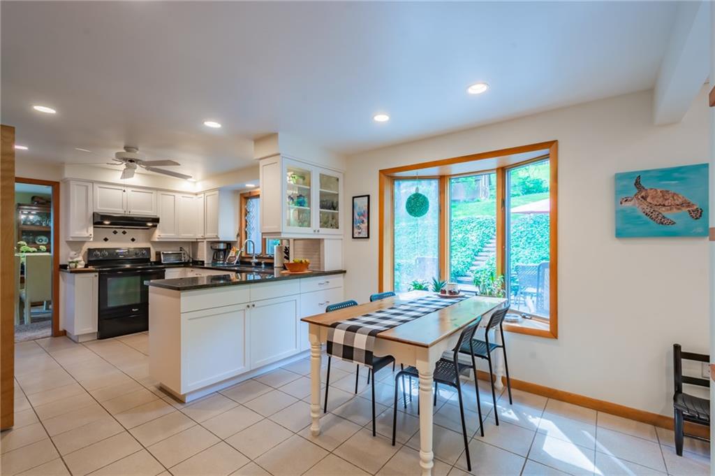 552 Harrogate Road Pittsburgh, PA 15241 - Photo 11 of 25 Gallery Image 11