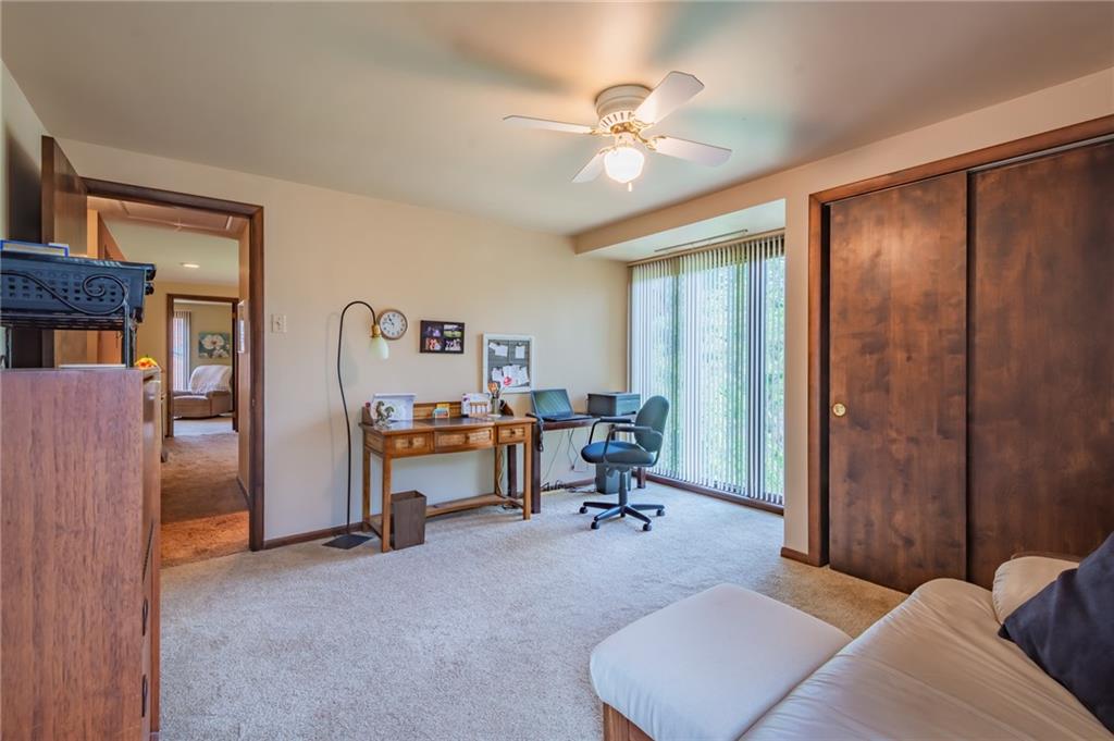 552 Harrogate Road Pittsburgh, PA 15241 - Photo 12 of 25 Gallery Image 12