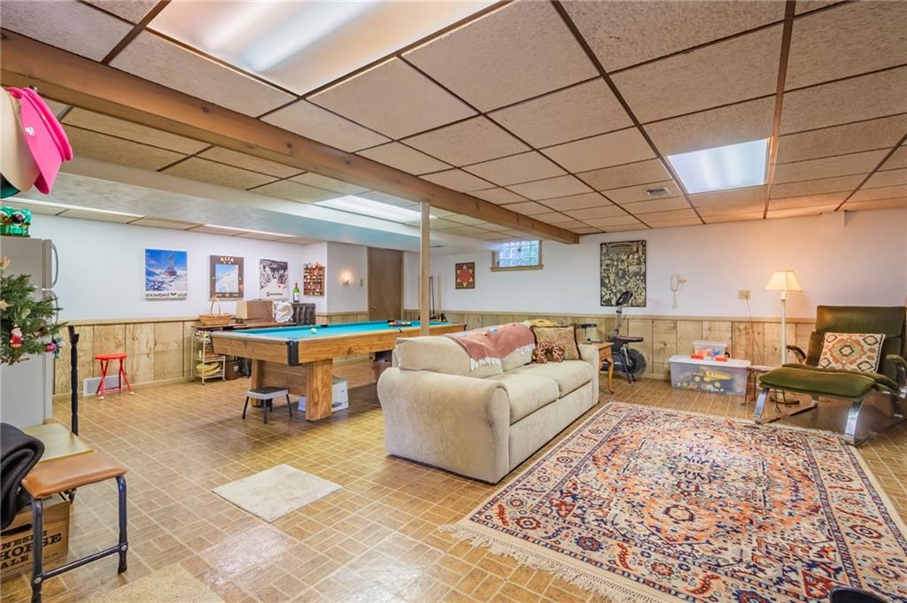 552 Harrogate Road Pittsburgh, PA 15241 - Photo 18 of 25 Gallery Image 18