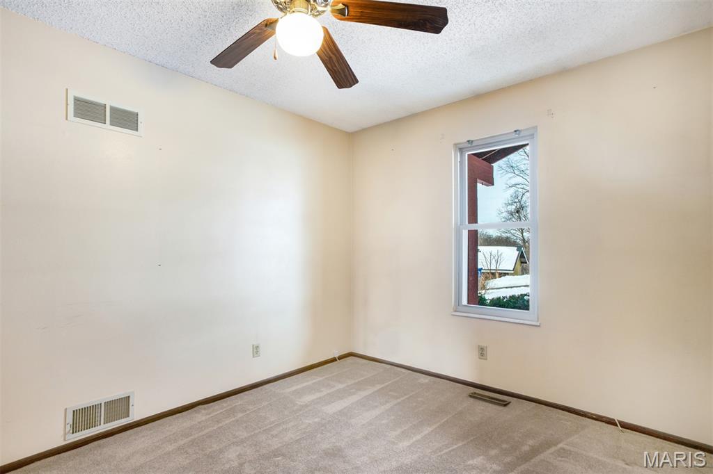 21 Forest View Arnold, MO 63010 - Photo 15 of 21