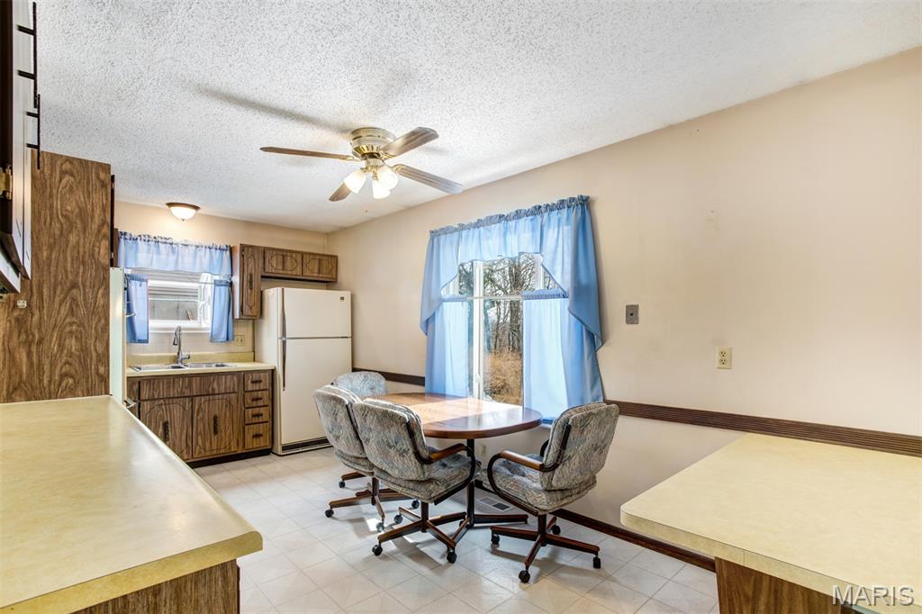 21 Forest View Arnold, MO 63010 - Photo 7 of 21