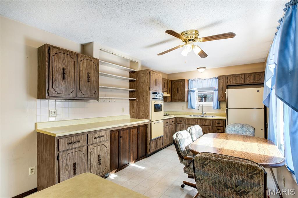 21 Forest View Arnold, MO 63010 - Photo 8 of 21