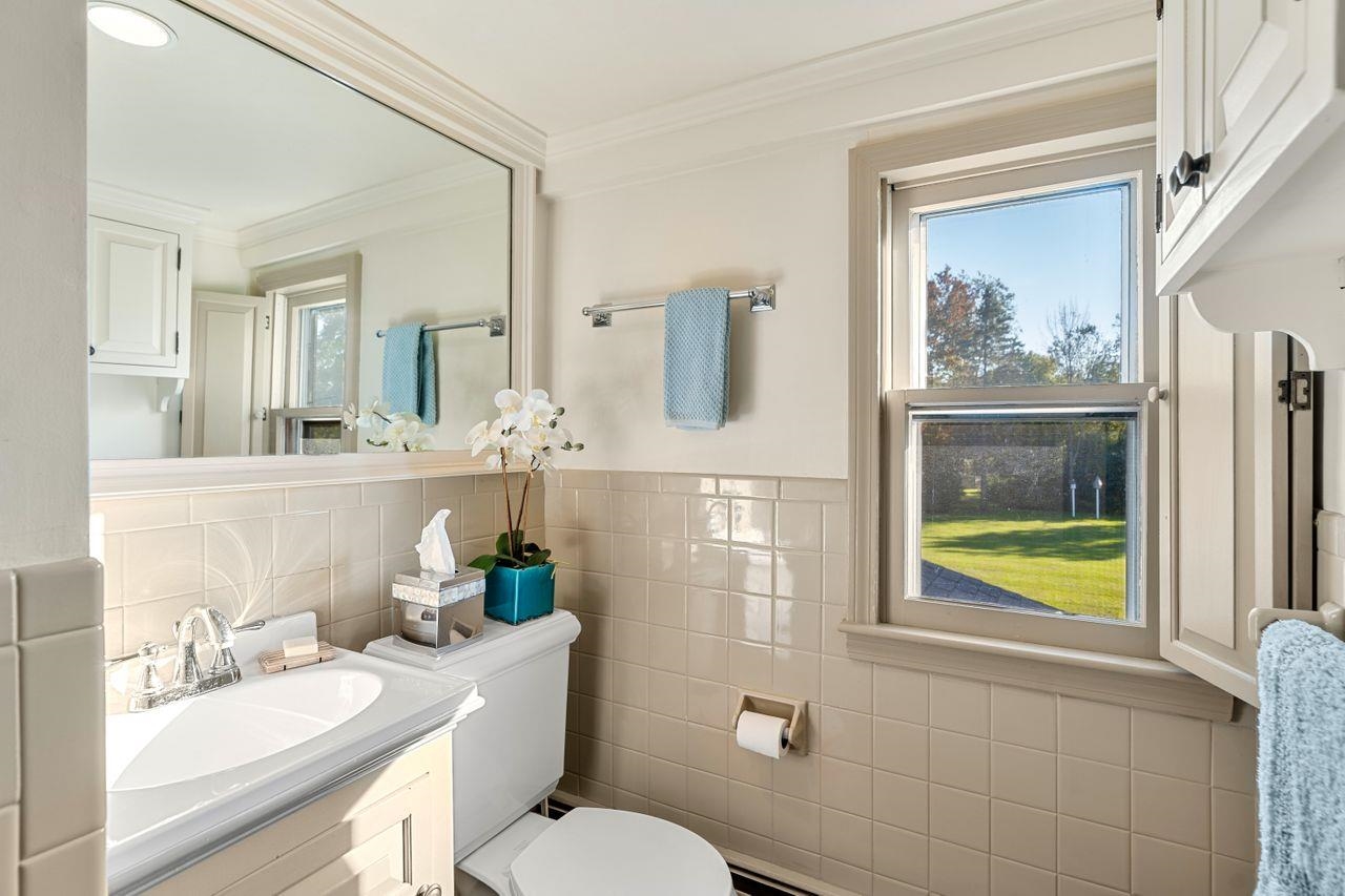 660 Exeter Road Hampton, NH 03842 - Photo 22 of 40