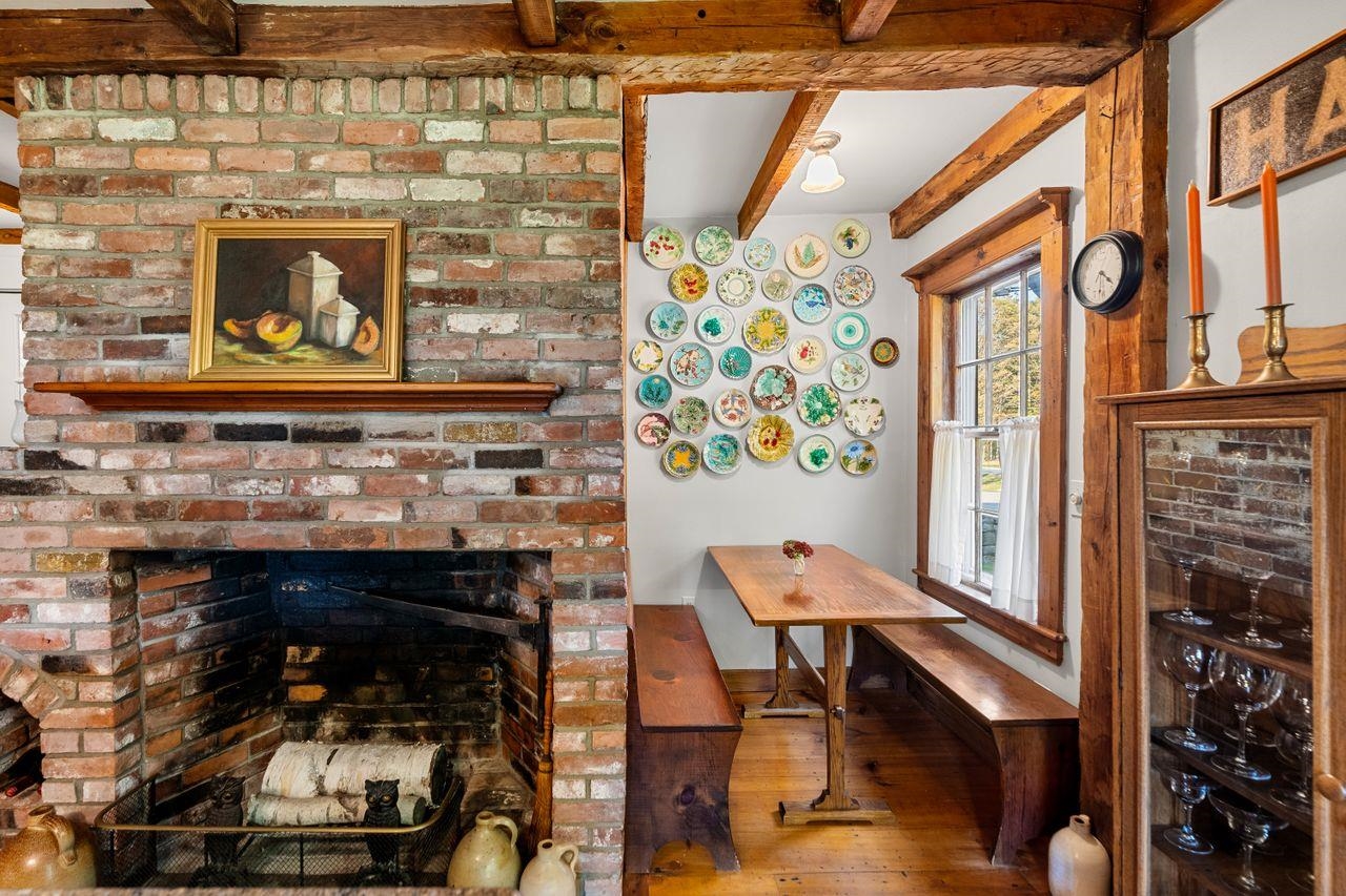 660 Exeter Road Hampton, NH 03842 - Photo 3 of 40