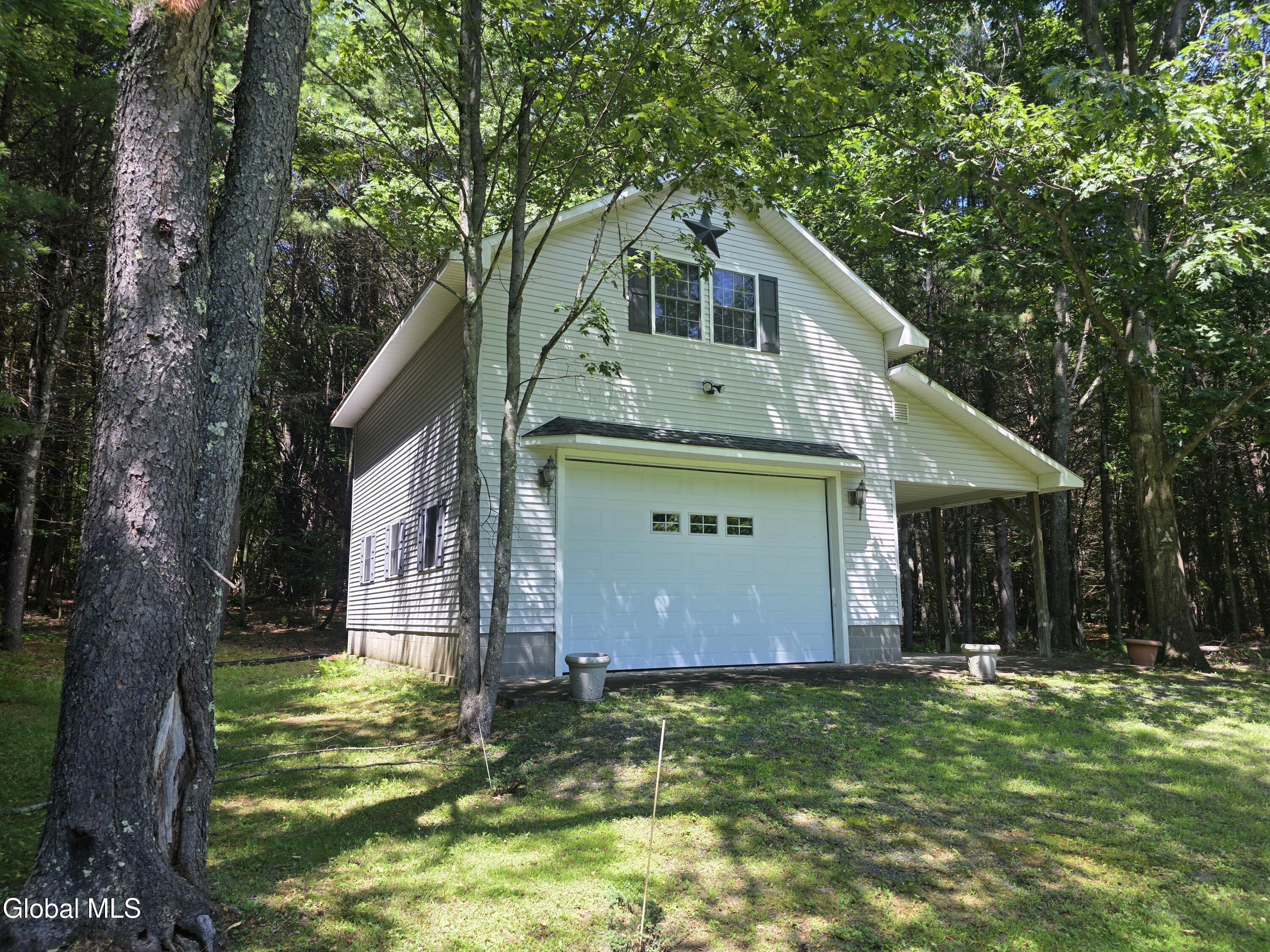 31 Sinclair Road Edinburg, NY 12134 - Photo 2 of 38 20250716_143750