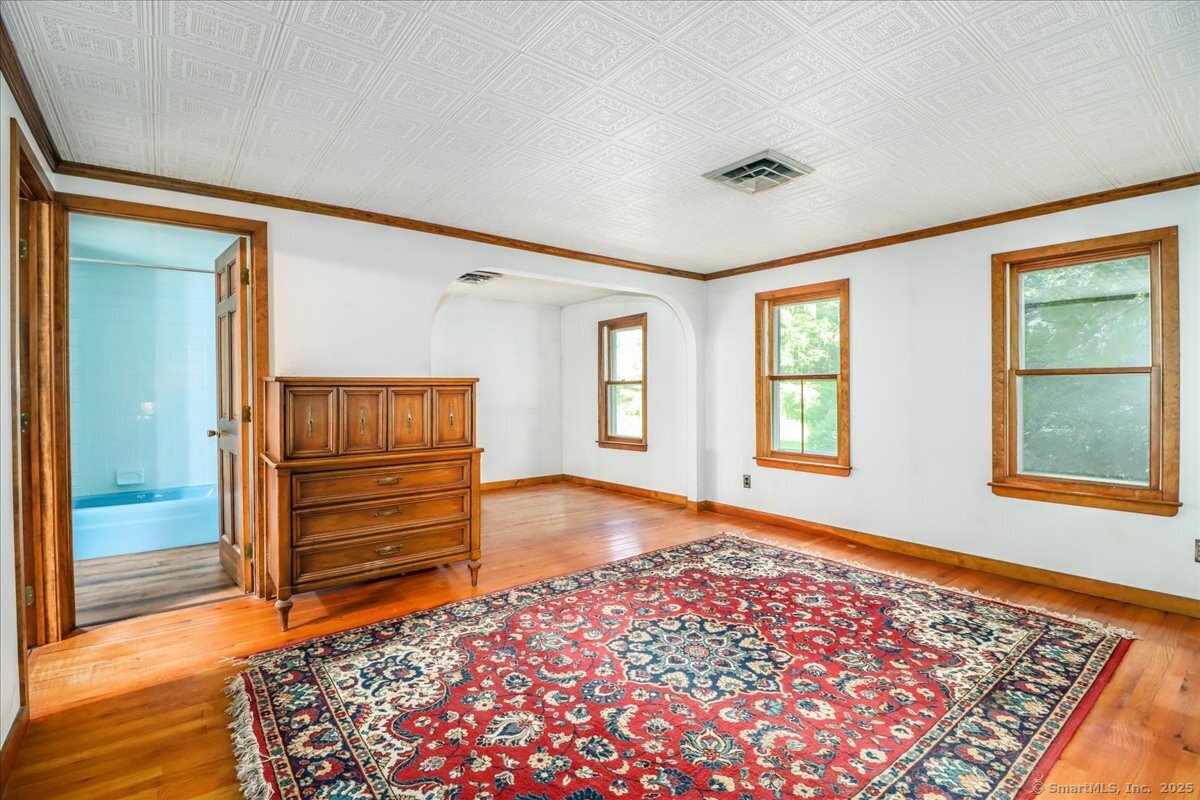 16 Farrell Road Newtown, CT 06470 - Photo 23 of 38