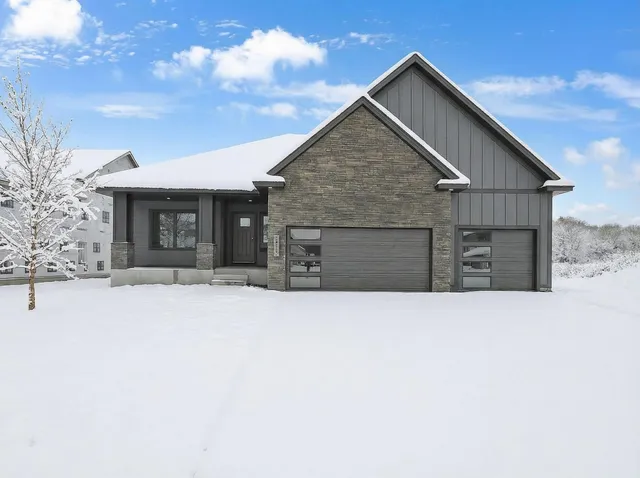$589,900 | 1616 Spruce Street, Farmington, MN 55024