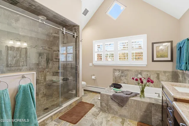 $1,100,000 | 39 Rodeo Drive, West Creek, NJ 08092