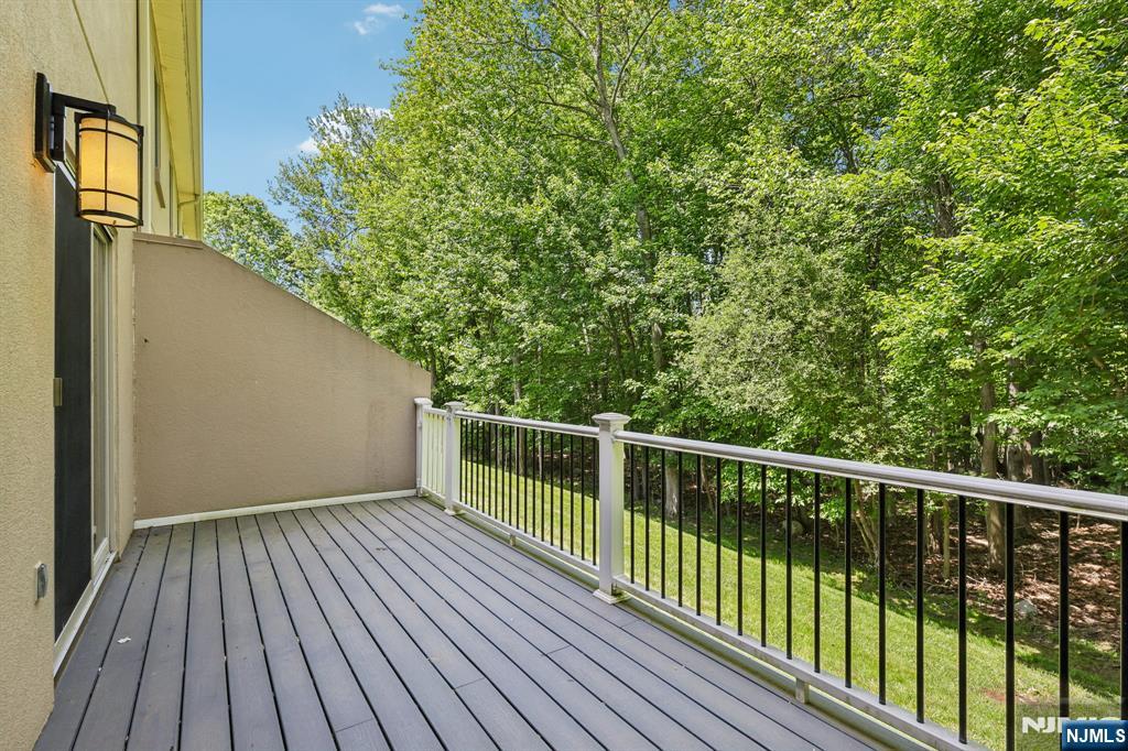 40 Rio Vista Drive Allendale, NJ 07401 - Photo 31 of 33