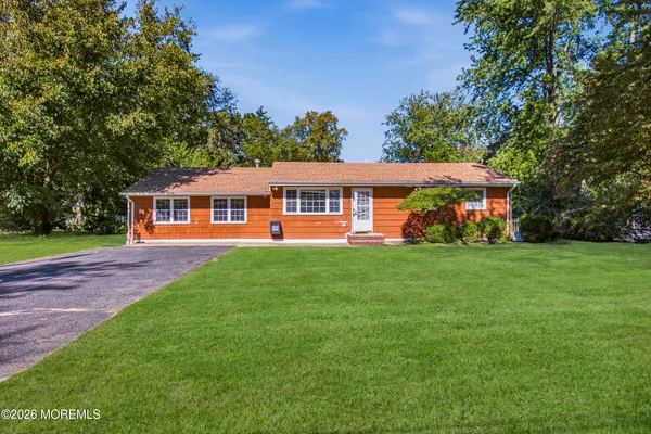 $569,000 | 9 Hemlock Court, Jackson, NJ 08527