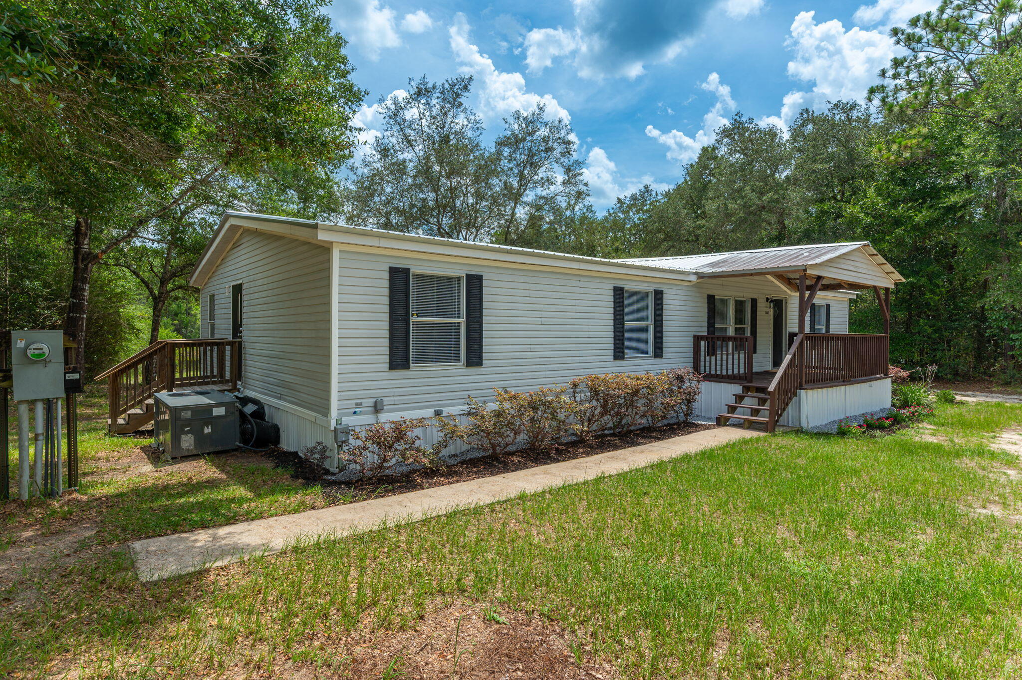 1267 Martin Road DeFuniak Springs, FL 32433 - Photo 4 of 59 2-web-or-mls-1267-martin-rd