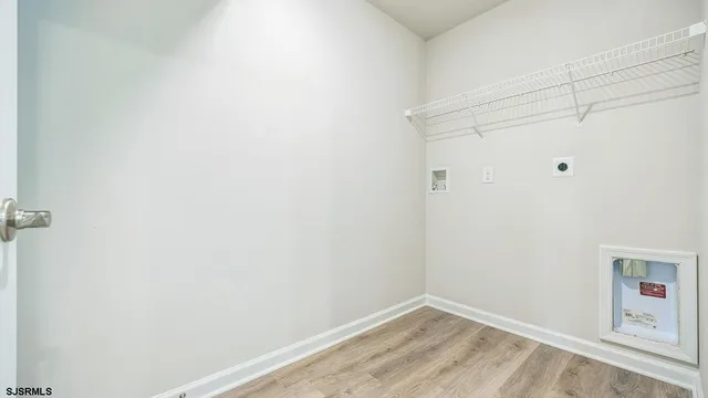 a view of small space with empty racks