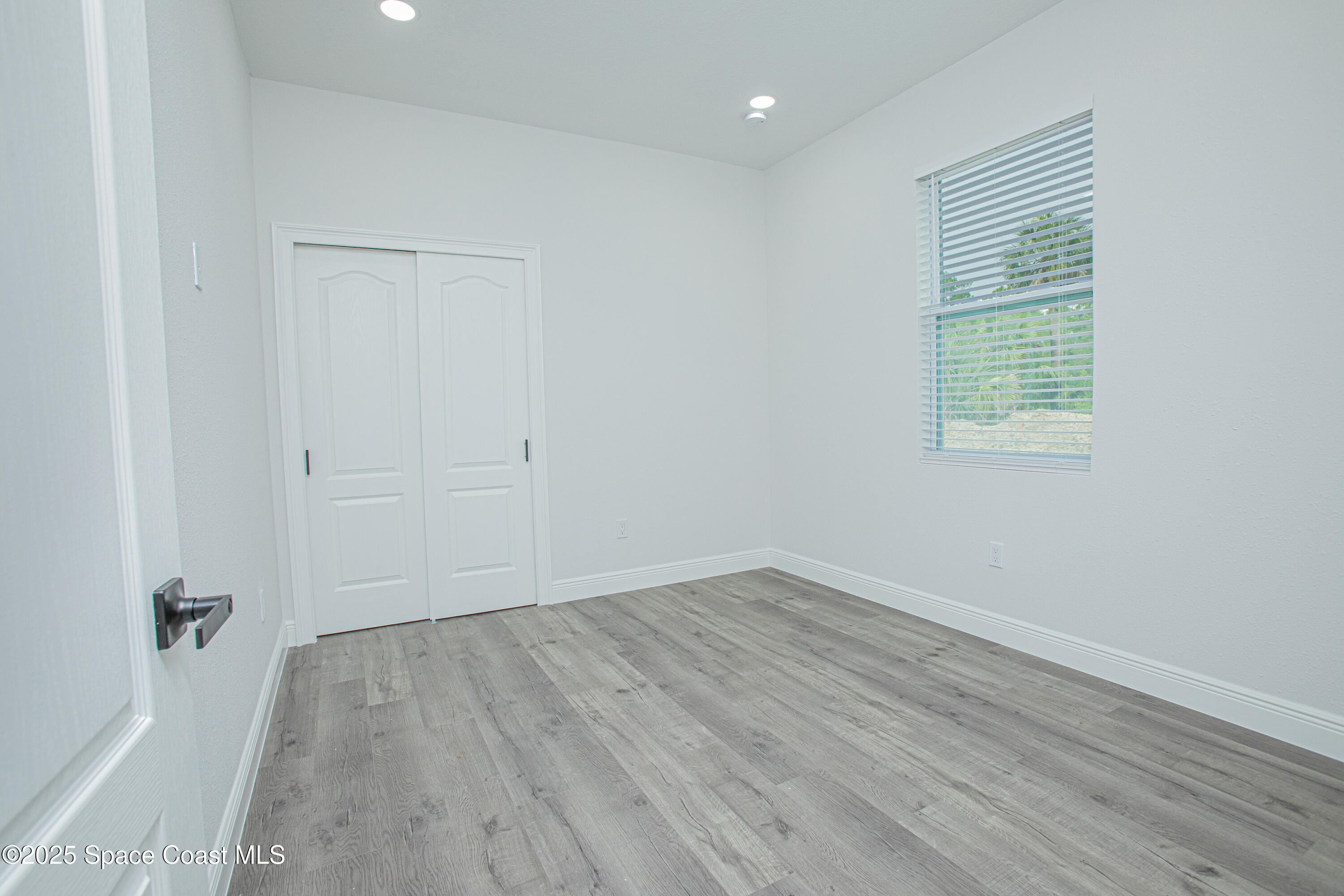 475 La Coco Street Southwest Palm Bay, FL 32908 - Photo 16 of 28 475-LaCocoStSW-Interior-18