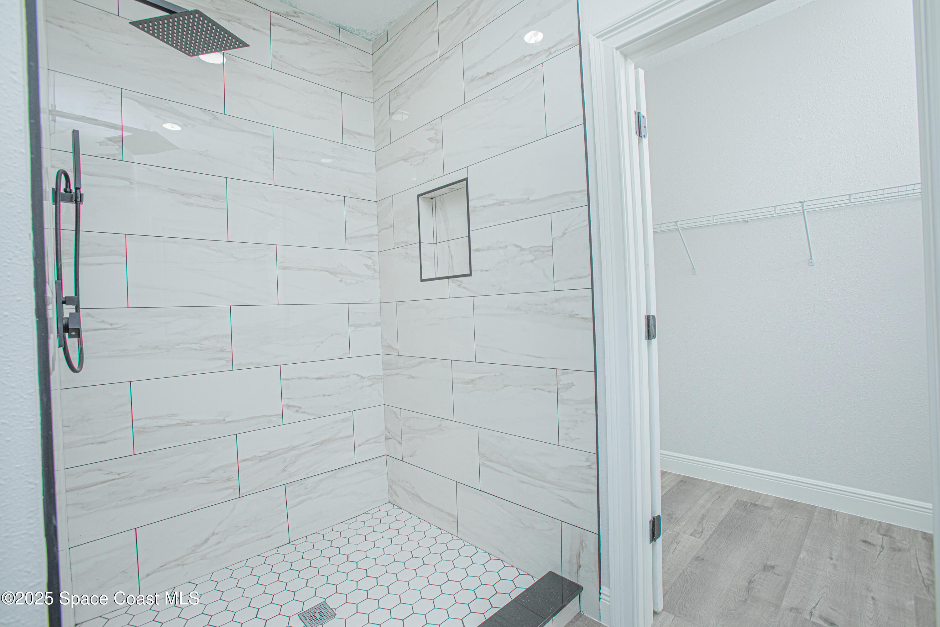 475 La Coco Street Southwest Palm Bay, FL 32908 - Photo 22 of 28 475-LaCocoStSW-Interior-10