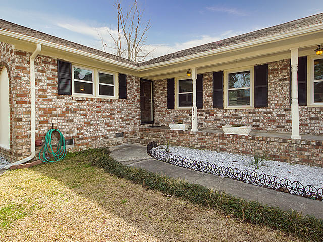 2559 Bengal Road North Charleston, SC 29406 - Photo 2 of 26 Bengal Front 2