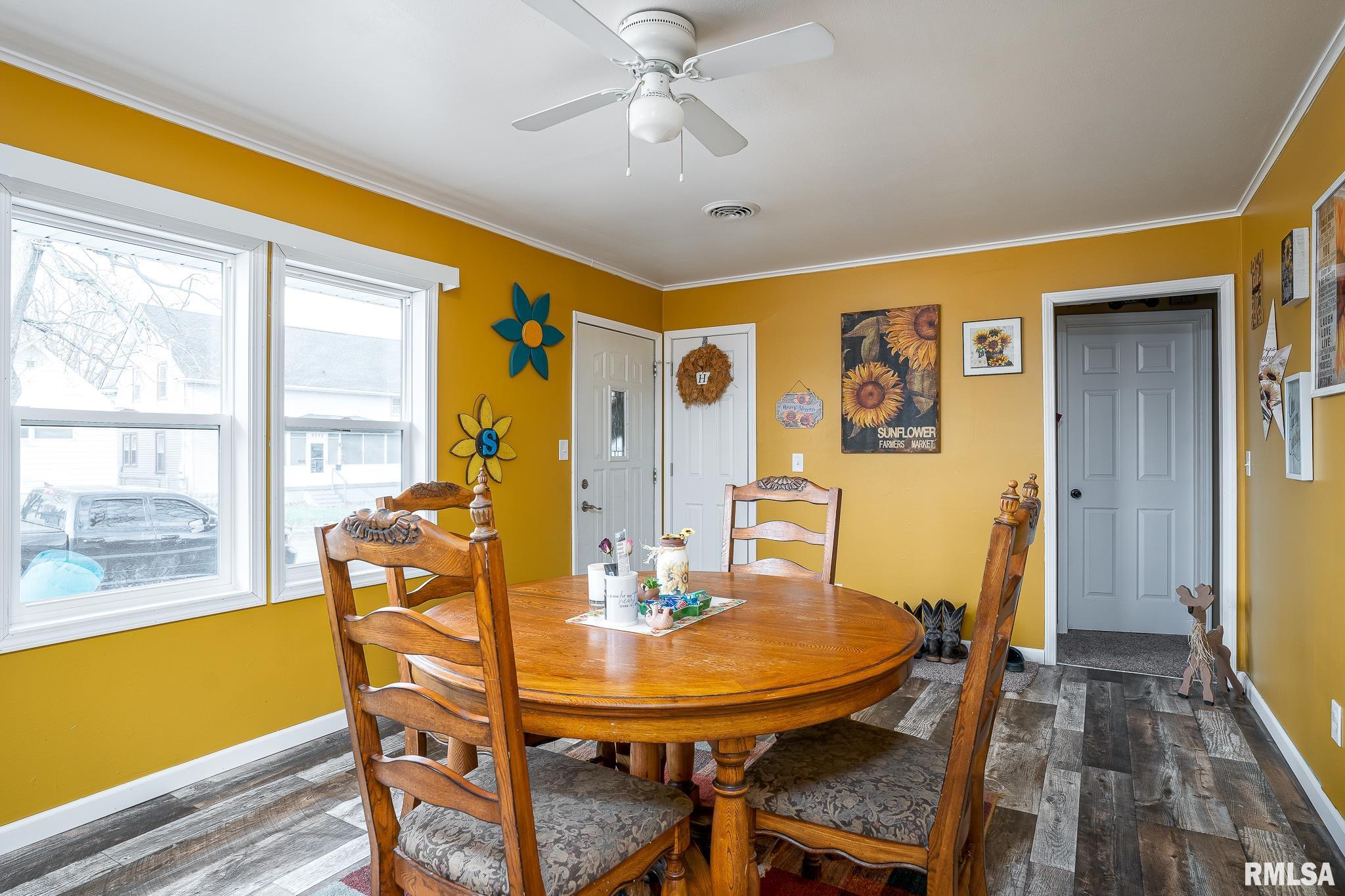 2351 Chancy Street Clinton, IA 52732 - Photo 3 of 15 Gallery Image 3
