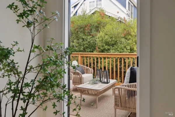 $3,000,000 | 52 Austin Avenue, San Anselmo, CA 94960