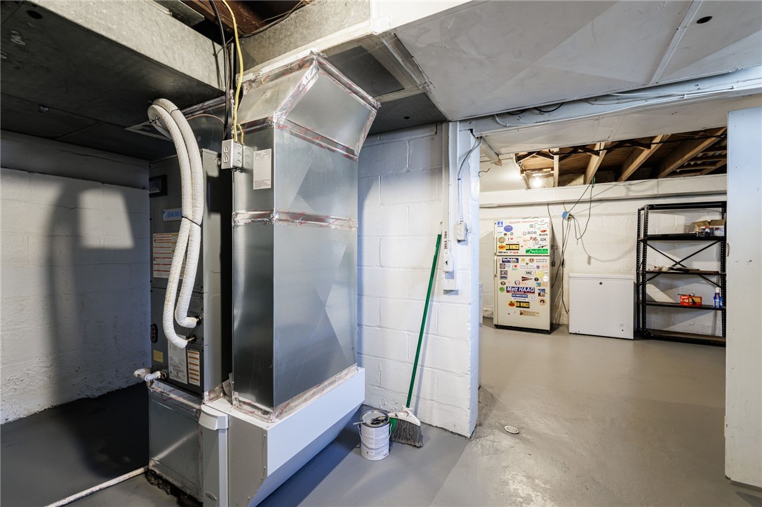 437 North Landing Road Brighton, NY 14625 - Photo 35 of 46