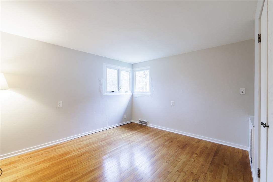 437 North Landing Road Brighton, NY 14625 - Photo 10 of 46