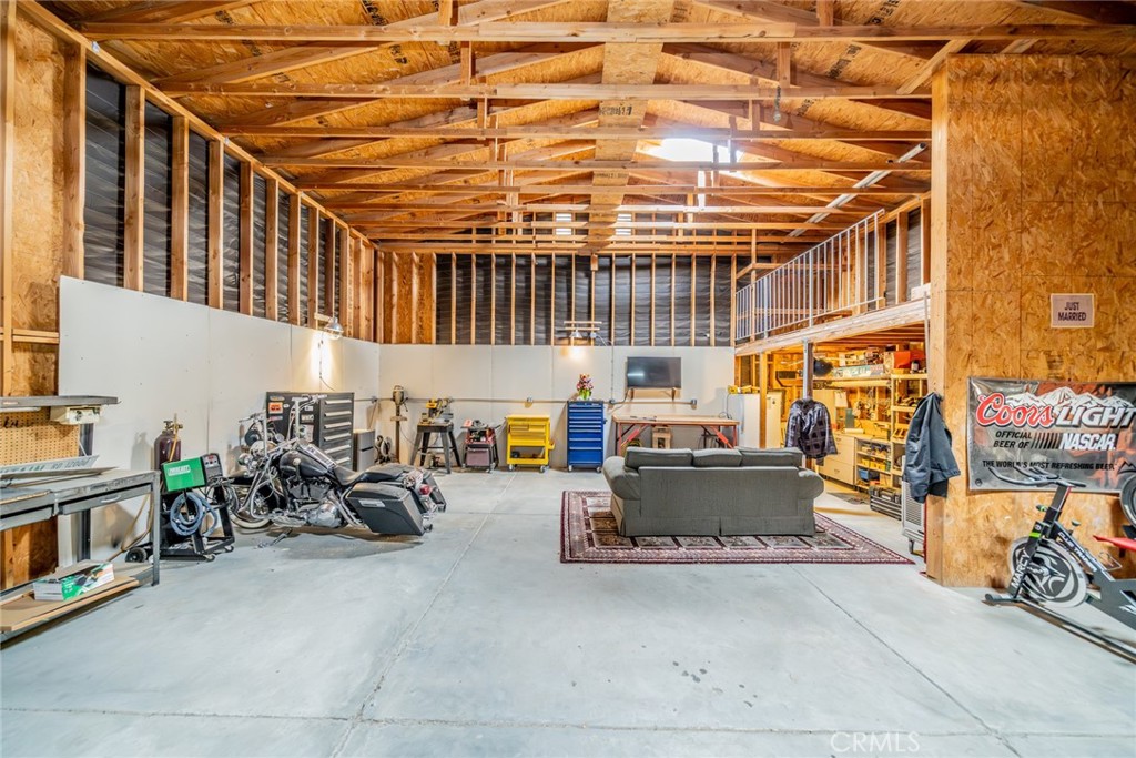 12274 Mountain Road Pinon Hills, CA 92372 - Photo 83 of 110