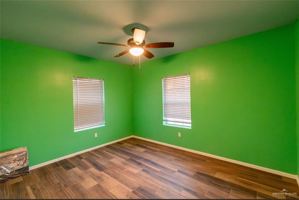 4 Mile 4 Road Penitas, TX 78576 - Photo 10 of 12 a view of empty room with window and ceiling fan