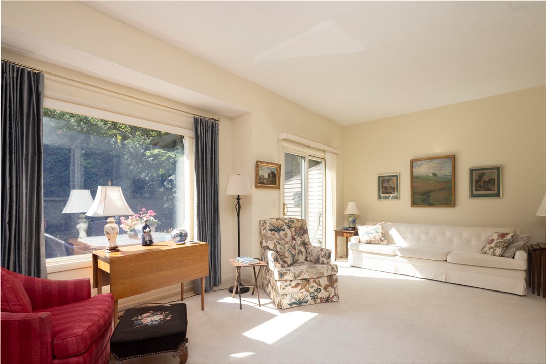 30 Menlo Place Rochester, NY 14620 - Photo 14 of 32