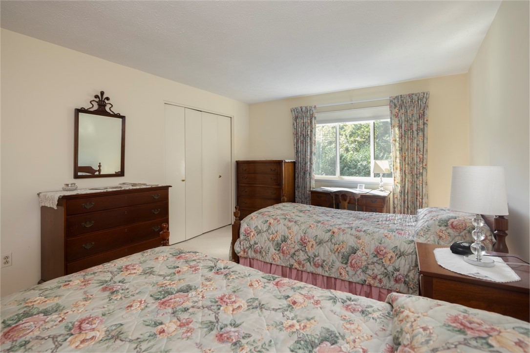 30 Menlo Place Rochester, NY 14620 - Photo 19 of 32