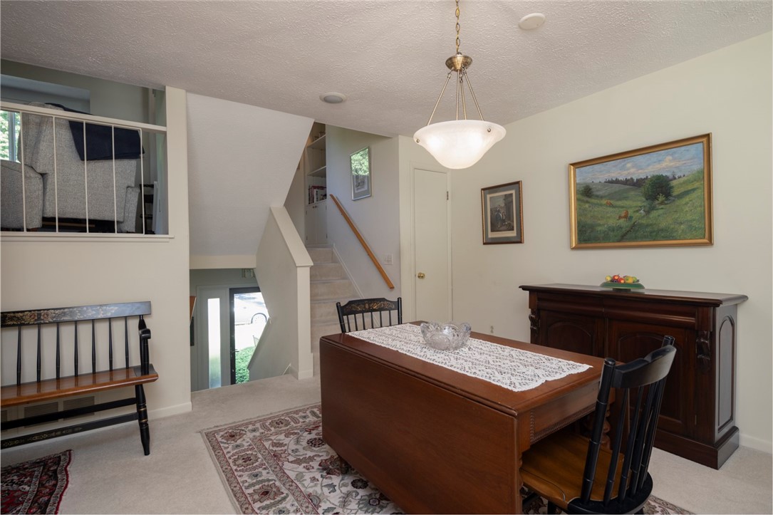 30 Menlo Place Rochester, NY 14620 - Photo 2 of 32