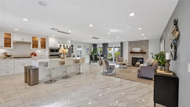 $1,549,000 | 6051 Summerdale Drive, Huntington Beach, CA 92647