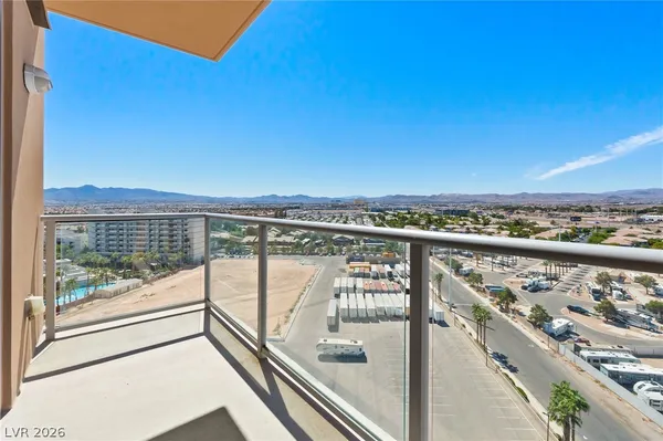 $2,690 | 8255 South Las Vegas Boulevard, Unit 1321, Las Vegas, NV 89123