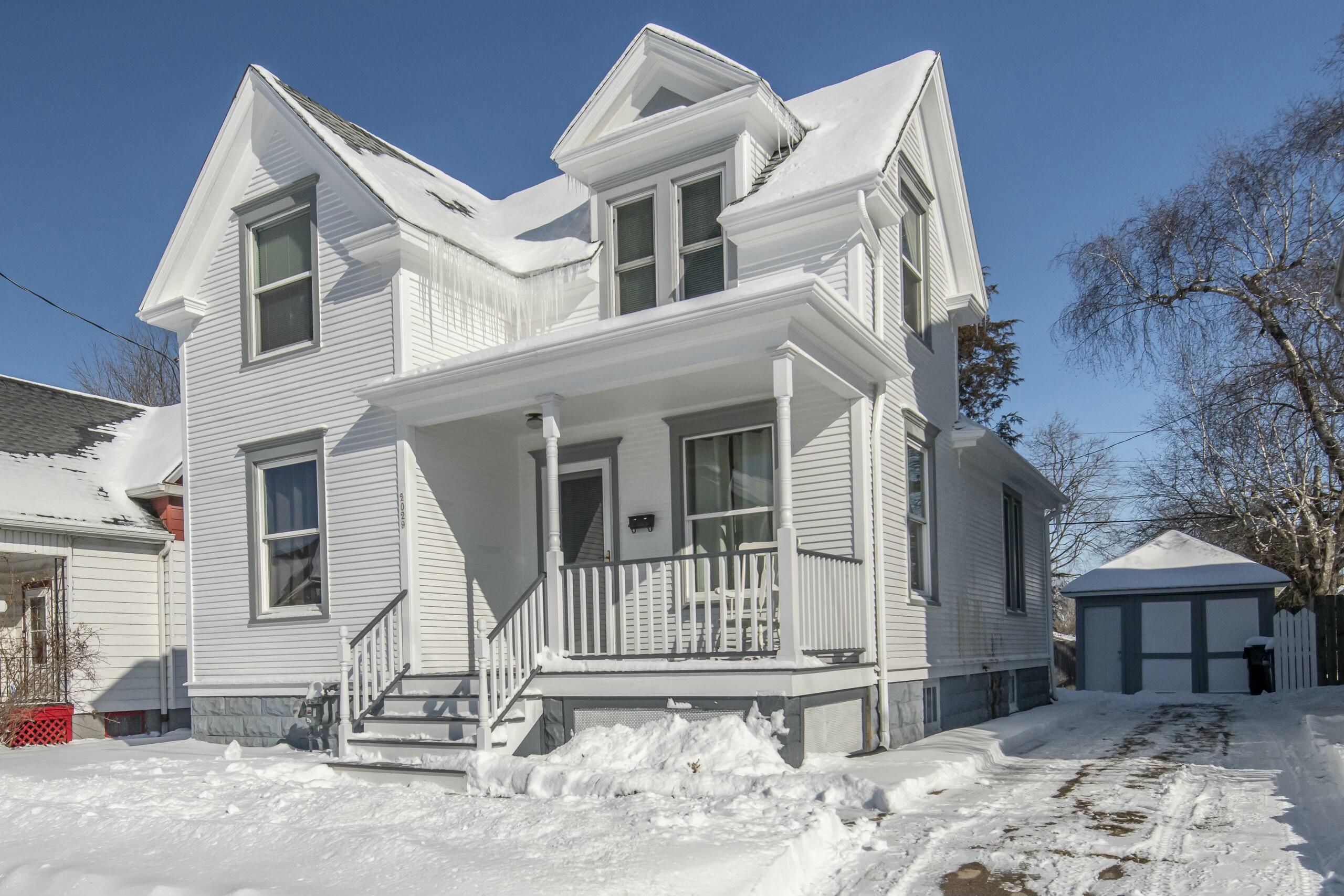 2029 Carter Street Racine, WI 53402 - Photo 1 of 1 tempImageOPzRNE