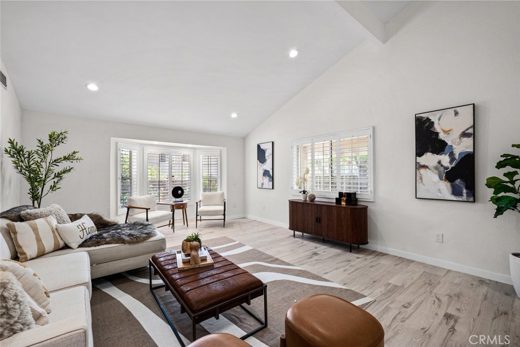 11061 Granger Place Porter Ranch, CA 91326 - Photo 9 of 54 Gallery Image 9