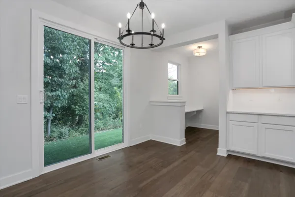 $649,900 | 359 Amelia Circle, South Lyon, MI 48178