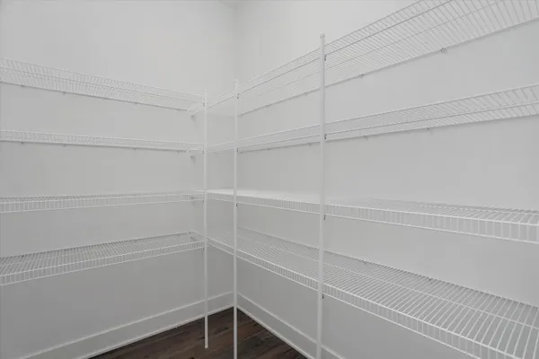 $649,900 | 359 Amelia Circle, South Lyon, MI 48178