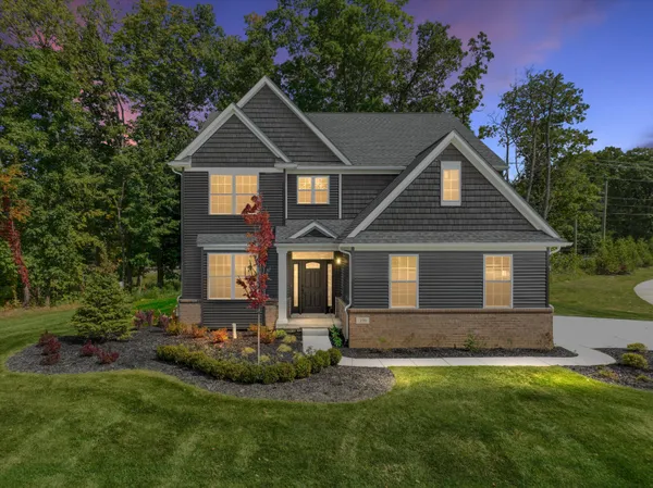 $649,900 | 359 Amelia Circle, South Lyon, MI 48178